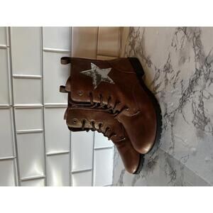 Brown Girls Size 3 Combat Boots with Silver Star Detail